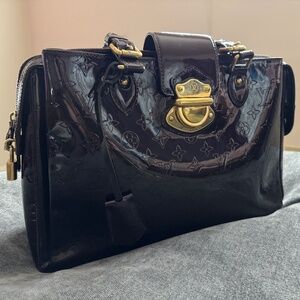 Louis Vuitton Melrose Avenue Top Handle Bag Vernis Leather